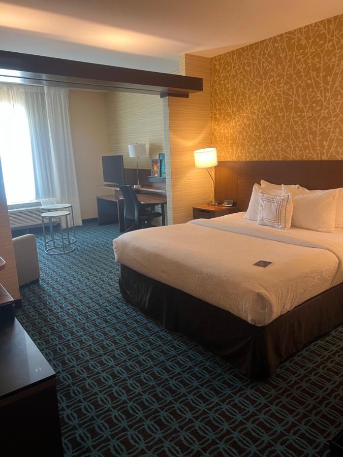 Fairfield Inn & Suites By Marriott Austin Buda Eksteriør bilde
