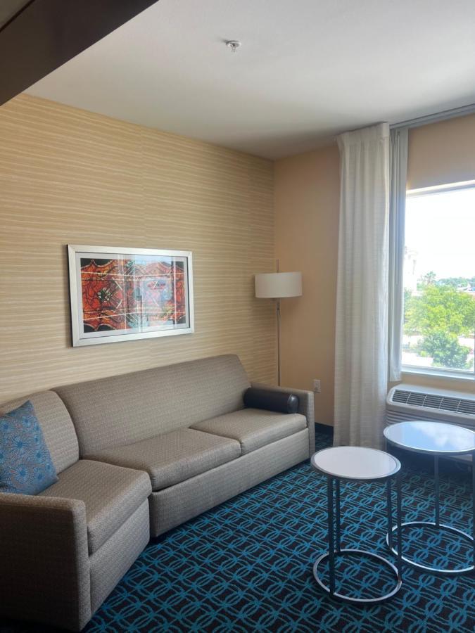 Fairfield Inn & Suites By Marriott Austin Buda Eksteriør bilde